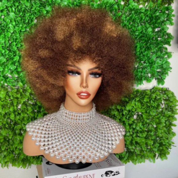 Afro Wig-super soft Glue-less fiber Afro Wig, Great for cosplays, drag queens - Picture 3 of 3